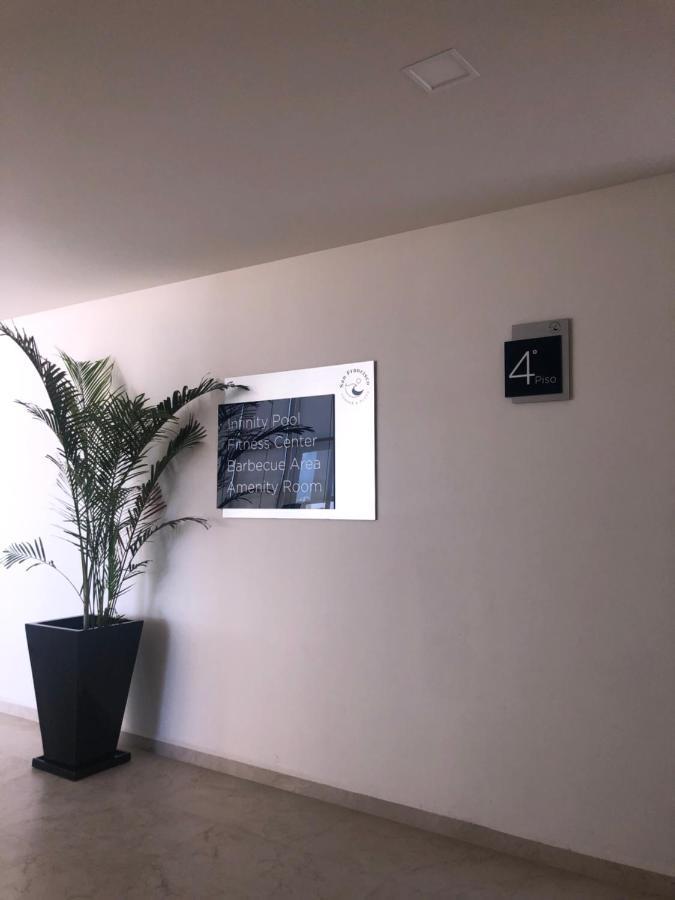 San Francisco Apartment *